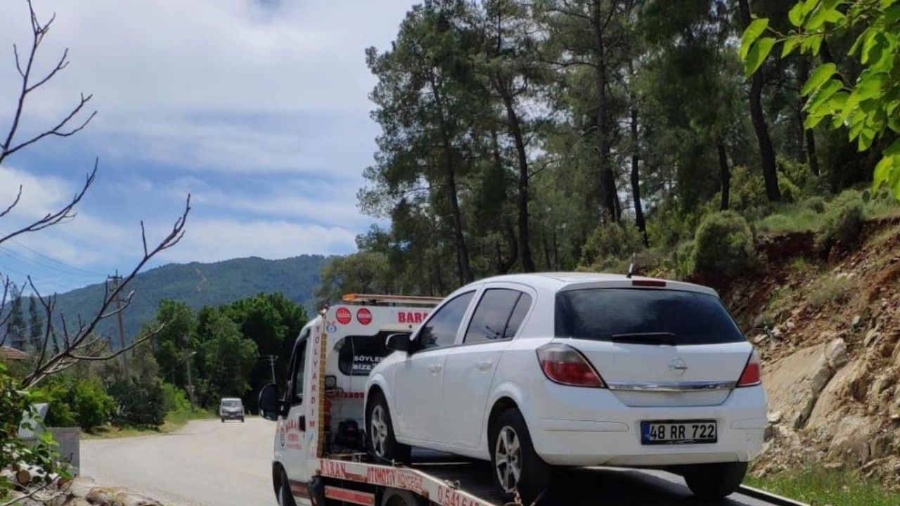 Kiraladığı araç yüzünden kendi arabasından oldu